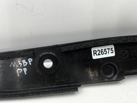 Osłona błotnika Mazda 3 BP 19r.- PRAWE wygłuszenie błotnika orginalne bdmt563k1