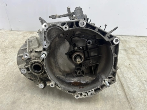 Skrzynia biegów Opel Insignia A 08-13r. 2.0 CDTi manualna 6 biegów kod m32