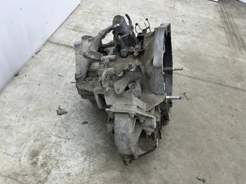Skrzynia biegów Opel Insignia A 08-13r. 2.0 CDTi manualna 6 biegów kod m32