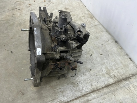 Skrzynia biegów Opel Insignia A 08-13r. 2.0 CDTi manualna 6 biegów kod m32