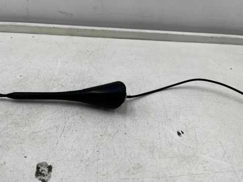 Antena Opel Meriva A 03-10r. bat radia na dach 013140080