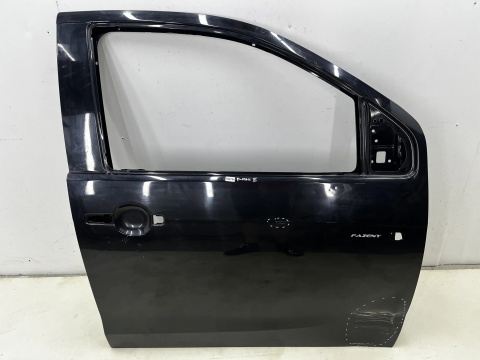 Drzwi Isuzu D-Max 2 II 11-19r. prawe przednie prawy przód