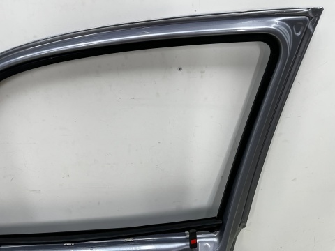 Drzwi Opel Meriva A 03-10r. prawe przednie prawy przód Z163