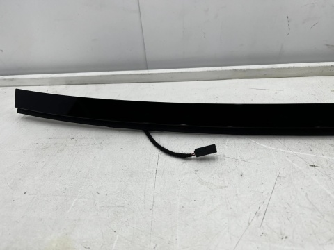 LampaAudi A5 II 8w F5 Sportback sedan 16-24r. trzecie dodatkowe światło stop w tylnej szybie 8w8945097