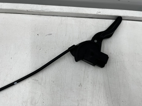 Linka maski Opel Meriva A 03-10r. klamka uchwyt cięgno otwierania pokrywy 13128233