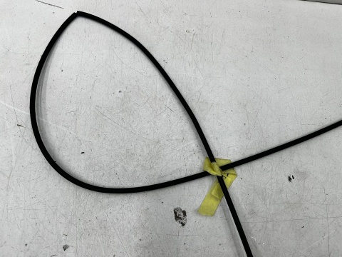 Linka maski Opel Meriva A 03-10r. klamka uchwyt cięgno otwierania pokrywy 13128233