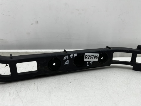 Ślizg Opel Meriva A 03-10r. lewe tylne mocowanie zderzaka wspornik lewy tył 93330081