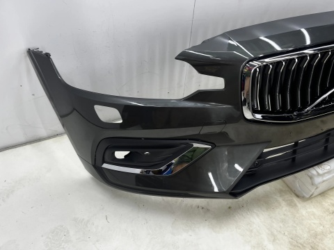 Zderzak przedni Volvo V60 II S60 III 18r.- przód 4XPDC spryski 31690589