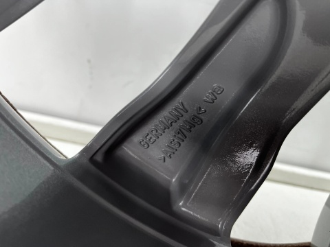 Felga aluminiowa Range Rover IV L405 12-21r. NOWA felga r21 cal 9,5jx21 ET49 5x120 oryginalna pojedyncza lr098798 ck52-1007-ea