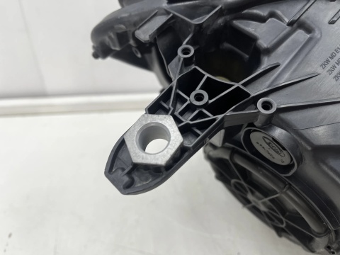 Lampa reflektor BMW 7 G11 G12 15-19r. LEWA przednia Adaptive LED Europa oryginał lewy przód 7465599