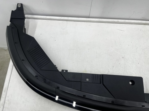 Lampa reflektor Hyundai Kona 2 II 22r.- przednia środkowa blenda FULL LED 92209BE