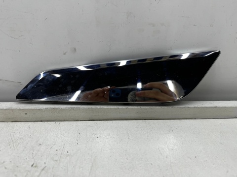 Listwa BMW G30 17-24r. lewa przednia dokładka błotnika lewy przód 7349593