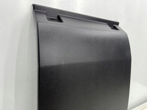Listwa Iveco daily 4 IV 14r.- lewa nakładka boczna karoseryjna długość 335mm. 5801821732