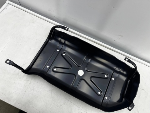 Osłona zbiornika paliwa Suzuki Vitara 1 I 88-97r. nowa orginalna 89320-66a01