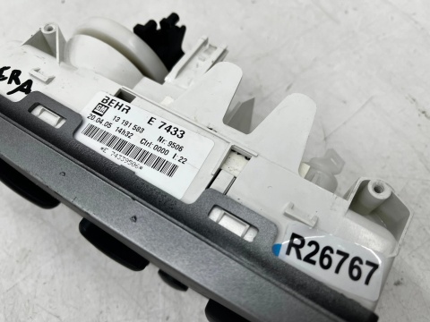 Panel klimatyzacji Opel Meriva A 03-10r. manualne sterowanie nawiewem wentylacją 13191583