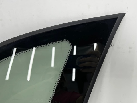 Szyba boczna Opel Meriva A 03-10r. prawa tylna karoseryjna prawy tył oryginalna
