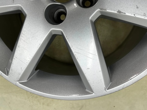 Felga aluminiowa Cadillac BLS Saab 9-3 II 05-10r. r17 cali 7,5jx17 ET41 5x110 CH65,1 pojedyncza oryginalna 12772441