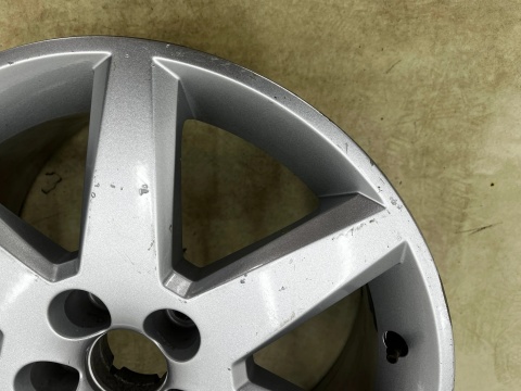 Felga aluminiowa Cadillac BLS Saab 9-3 II 05-10r. r17 cali 7,5jx17 ET41 5x110 CH65,1 pojedyncza oryginalna 12772441