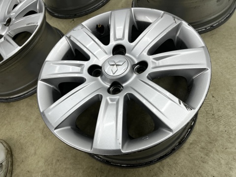 Felgi aluminiowe Mitsubishi Colt VI 6 Z30 04-12r. r15 cali 6jx15 ET46 4x114,3 CH67 felgi oryginalne KOMPLET 4250a756
