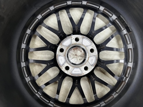 Felgi aluminiowe VW Volkswagen Audi Seat Skoda r17 cali 7,5jx17 ET48 5x112 DOTZ REVVO DARK polerowany rant KOMPLET z oponami