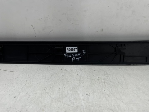 Listwa Hyundai Tucson 3 III 15-20r. prawa tylna nakładka dolna drzwi rant nadkola prawy tył 87734-d7000