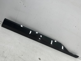 Listwa Kia EV3 24r.- GT-line prawa przednia nakładka dolna drzwi prawy przód 87726-ev200