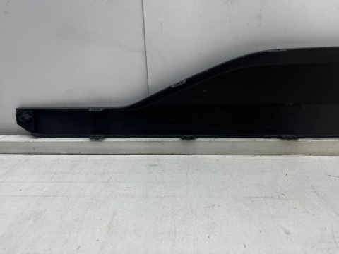 Listwa Kia EV3 24r.- GT-line prawa przednia nakładka dolna drzwi prawy przód 87726-ev200