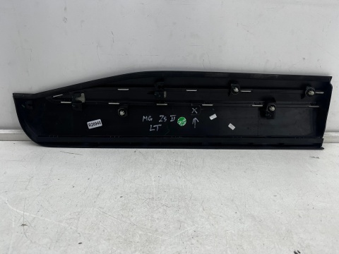Listwa MG ZS II 24r.- lewa tylna dolna nakładka drzwi bocznych lewy tył 11410357