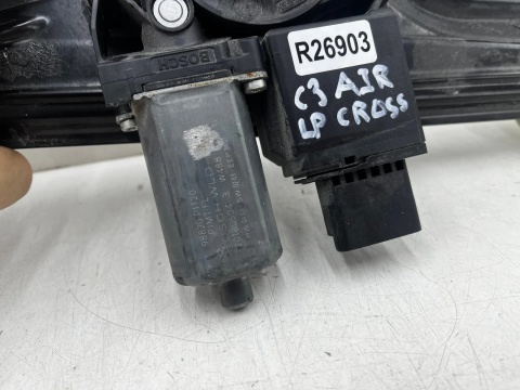 Podnośnik szyb Citroen C3 Aircross 1 I 17-24r. lewy przedni mechanizm silniczek podnoszenia szyby lewy przód