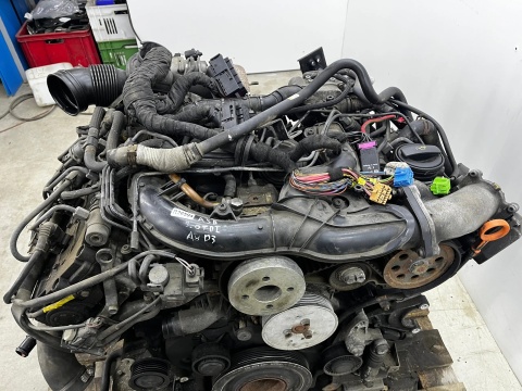 Silnik Audi A8 D3 A4 B7 A6 C6 Q7 4L 02-15r. 3.0 TDI V6 Diesel 233km kod ASB KOMPLETNY z wtryskami turbiną