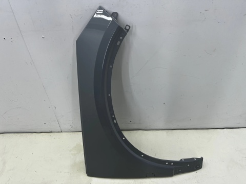 Błotnik Volvo XC40 17r.- prawy przedni prawy przód 31457584