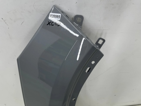 Błotnik Volvo XC40 17r.- prawy przedni prawy przód 31457584