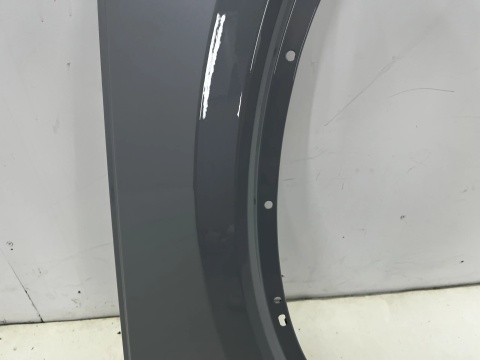Błotnik Volvo XC40 17r.- prawy przedni prawy przód 31457584