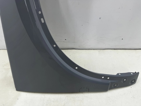 Błotnik Volvo XC40 17r.- prawy przedni prawy przód 31457584