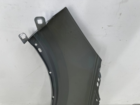 Błotnik Volvo XC40 17r.- prawy przedni prawy przód 31457584