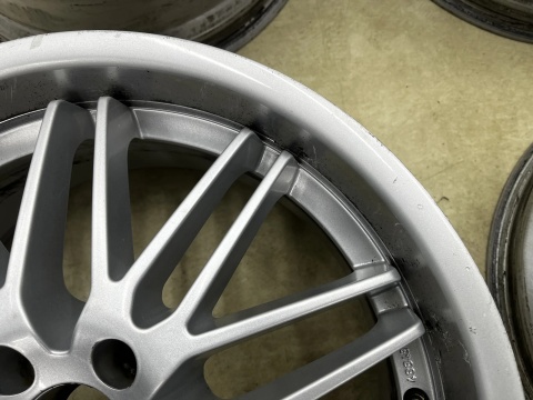 Felgi aluminiowe VW Volkswagen Audi Seat Skoda r19 cali 8,5jx19 ET45 5x112 CH70 felgi z rantem KOMPLET Aluett z12