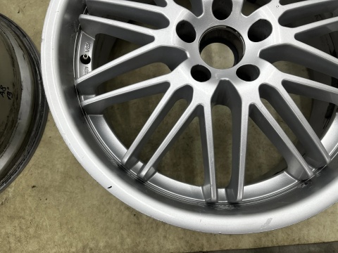 Felgi aluminiowe VW Volkswagen Audi Seat Skoda r19 cali 8,5jx19 ET45 5x112 CH70 felgi z rantem KOMPLET Aluett z12