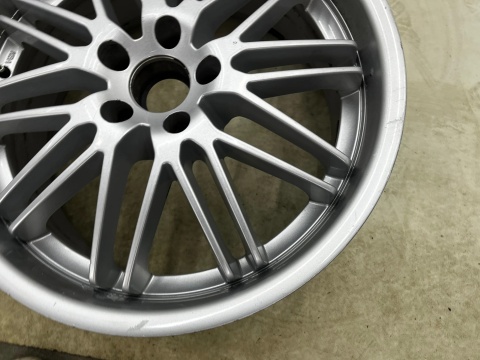 Felgi aluminiowe VW Volkswagen Audi Seat Skoda r19 cali 8,5jx19 ET45 5x112 CH70 felgi z rantem KOMPLET Aluett z12