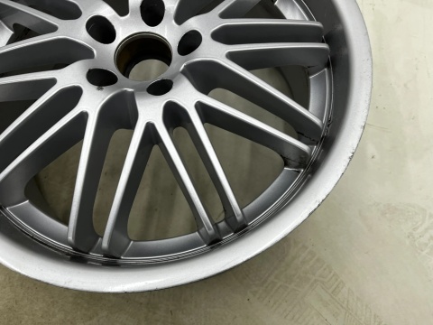 Felgi aluminiowe VW Volkswagen Audi Seat Skoda r19 cali 8,5jx19 ET45 5x112 CH70 felgi z rantem KOMPLET Aluett z12