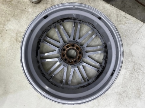 Felgi aluminiowe VW Volkswagen Audi Seat Skoda r19 cali 8,5jx19 ET45 5x112 CH70 felgi z rantem KOMPLET Aluett z12