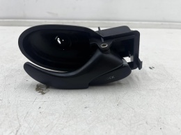 Klamka Ford Focus mk1 98-04r. prawa przednia wewnętrzna rączka drzwi EU prawy przód xs41-a22600-ay