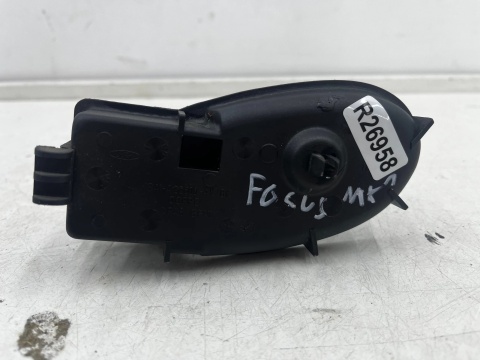 Klamka Ford Focus mk1 98-04r. prawa przednia wewnętrzna rączka drzwi EU prawy przód xs41-a22600-ay