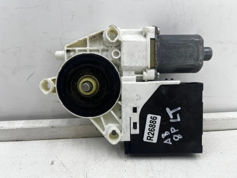 Podnośnik szyb Audi A3 8P 03-13r. lewy tylny silniczek podnoszenia szyby lewy tył 8p4959801e