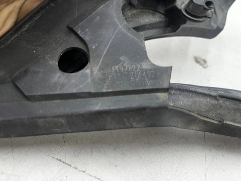 Uszczelka BMW 6 F12 F13 F06 10-18r. prawa przednia górna uszczelka szyby prowadnica szyby prawy przód 7217492