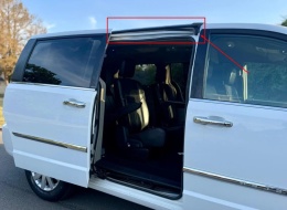 Uszczelka Chrysler Voyager Dodge Grand Caravan V 07-20r. NOWA OE prawa górna tylna guma drzwi przesuwnych karoseryjna wewnętrzna