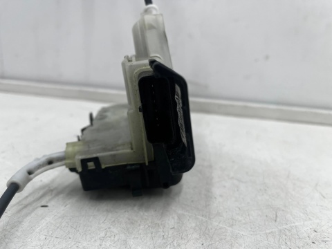 Zamek drzwi Citroen C3 Aircross 1 I 17-24r. prawy tylny zamek drzwi 6 pin prawy tył 266765