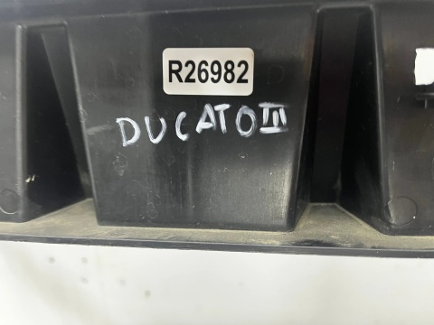Atrapa Fiat Ducato III Jumper II Boxer II LIFT Movano C 14-23r. stelaż grilla przednia DOLNA maskownica zderzaka wzmocnienie