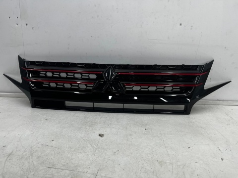 Atrapa Mitsubishi Space Star 19-24r. lift grill przednia maskownica zderzaka 7450b351