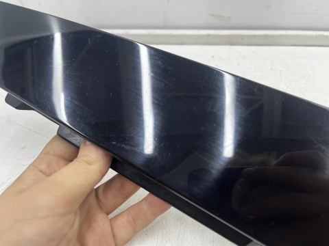 Listwa Citroen C3 Aircross 17-24r. prawa tylna osłona słupka ramki szyby drzwi prawych tylnych POŁYSK 39136477