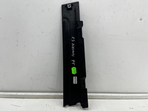 Listwa Citroen C3 Aircross 17-24r. prawa tylna osłona słupka ramki szyby drzwi prawych tylnych POŁYSK 39136477